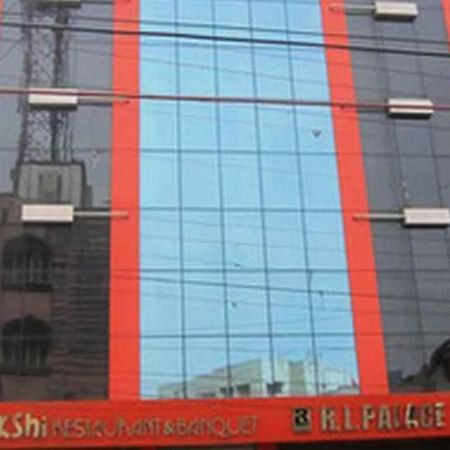 R L Palace Hotel Burnpur Buitenkant foto